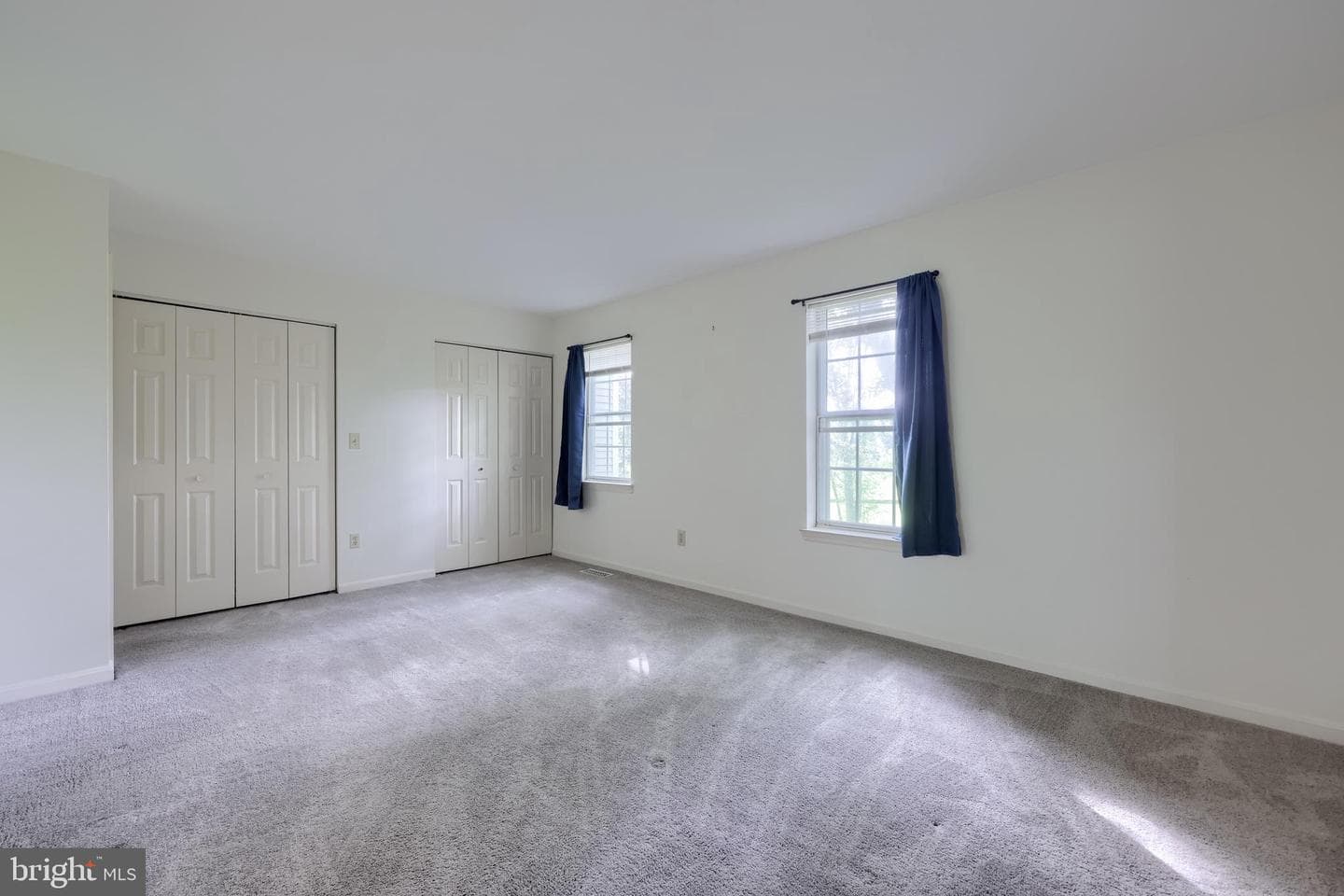 1531 Cambridge Court photo 20