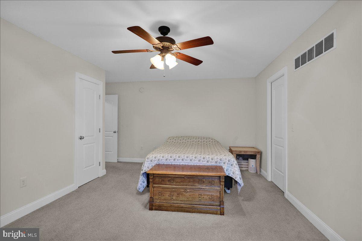 368 Granite Street photo 19