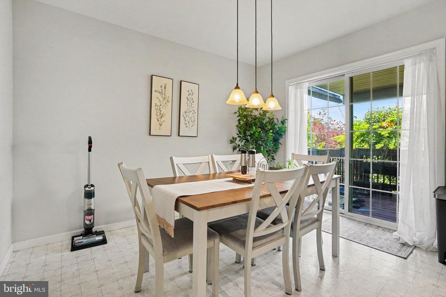 102 Woodside Court photo 11