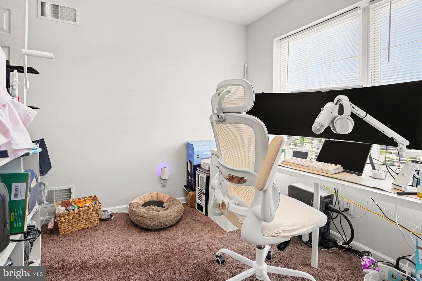 102 Woodside Court photo 17
