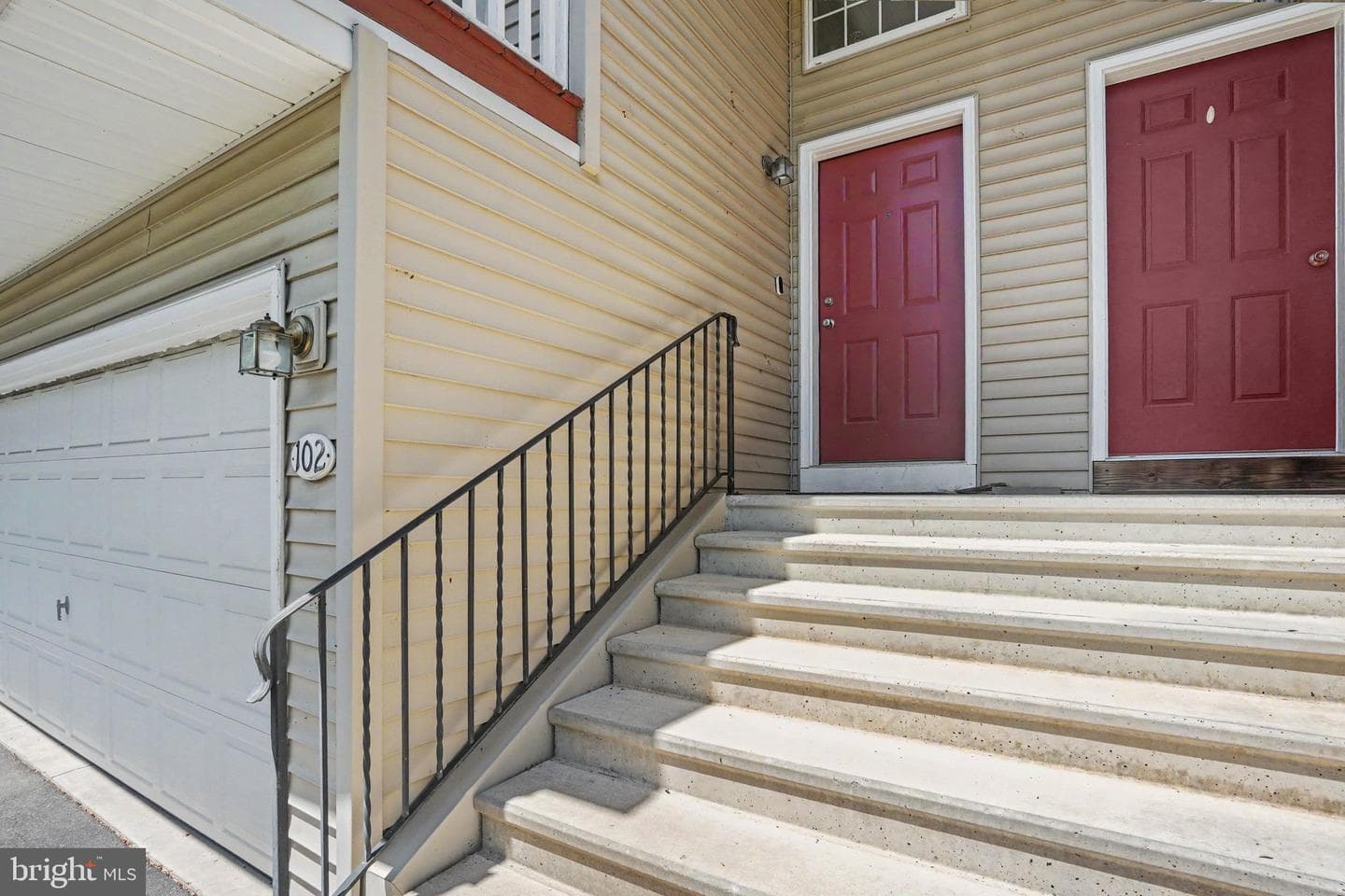 102 Woodside Court photo 4