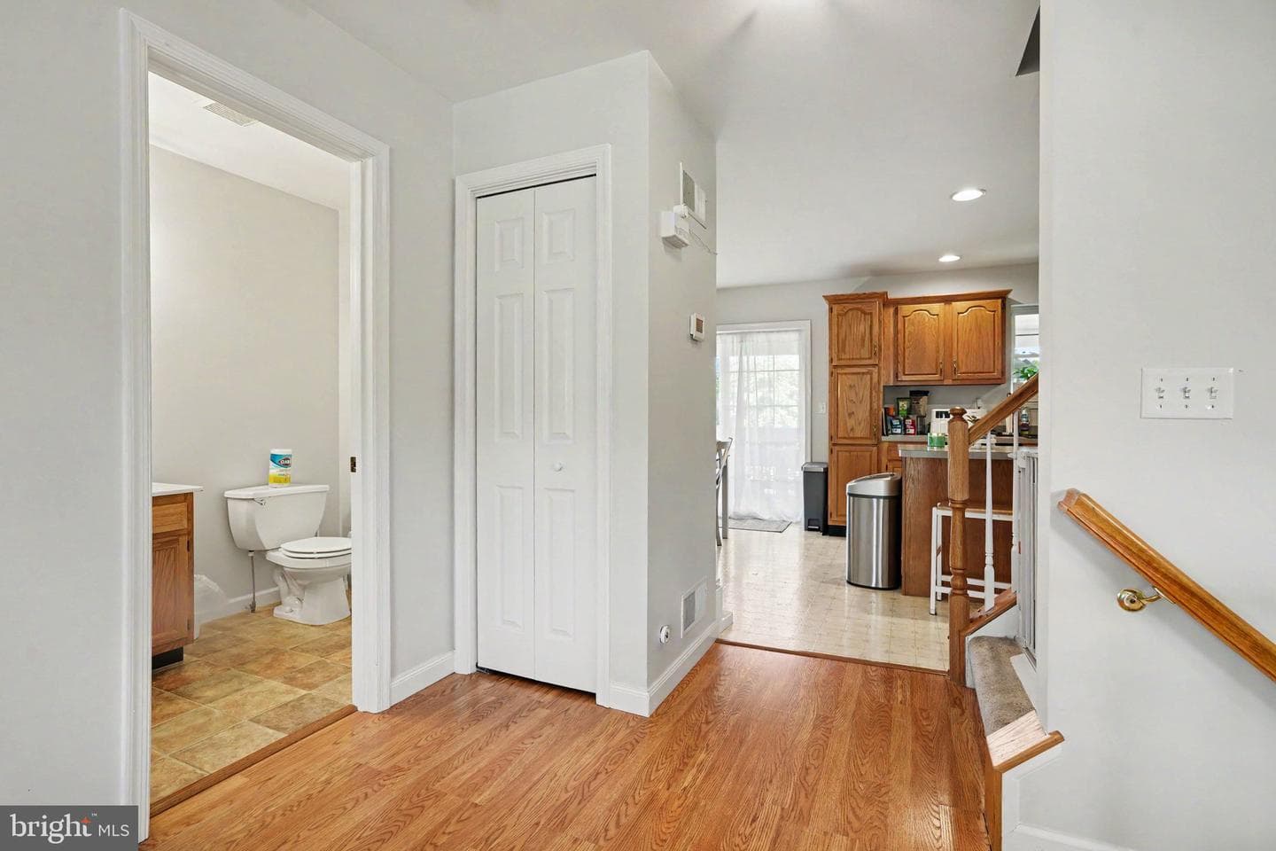 102 Woodside Court photo 9