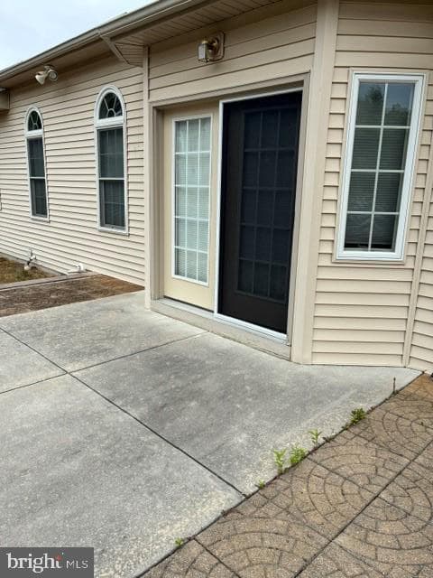 850 Water Edge Ct photo 4