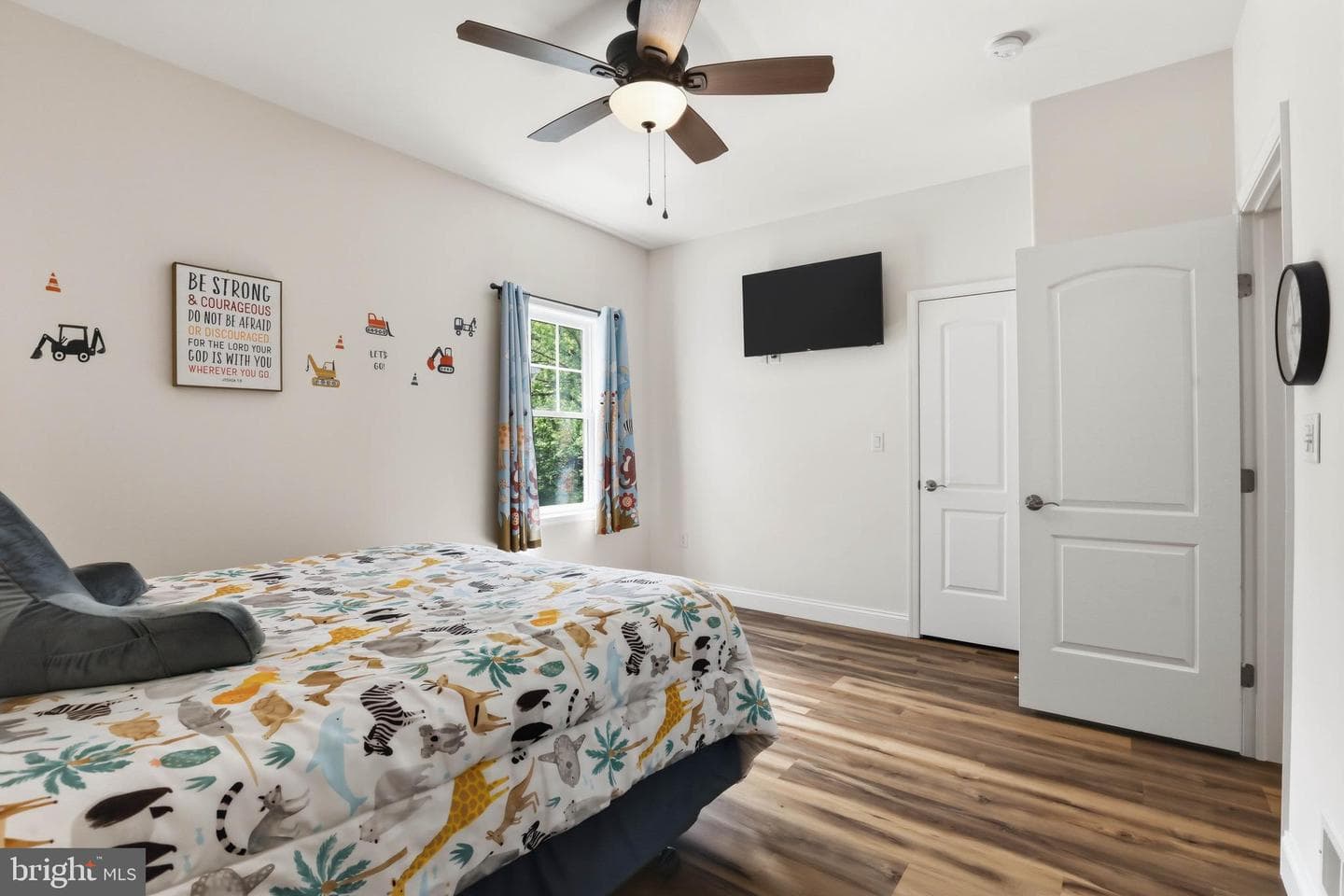 1084 Alden Way photo 33