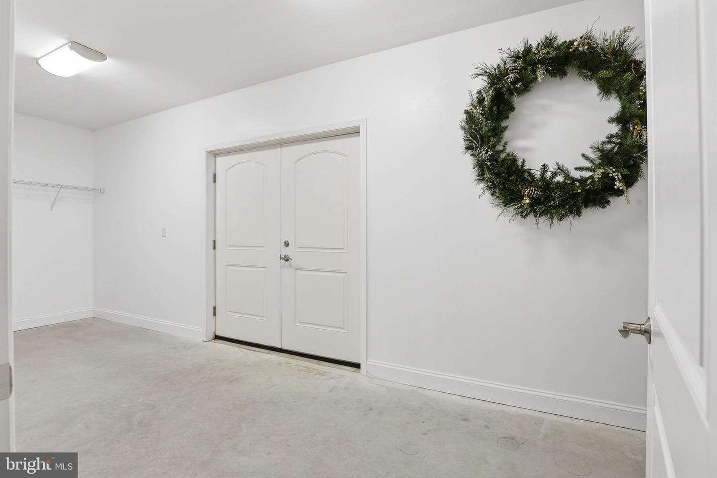 1084 Alden Way photo 45