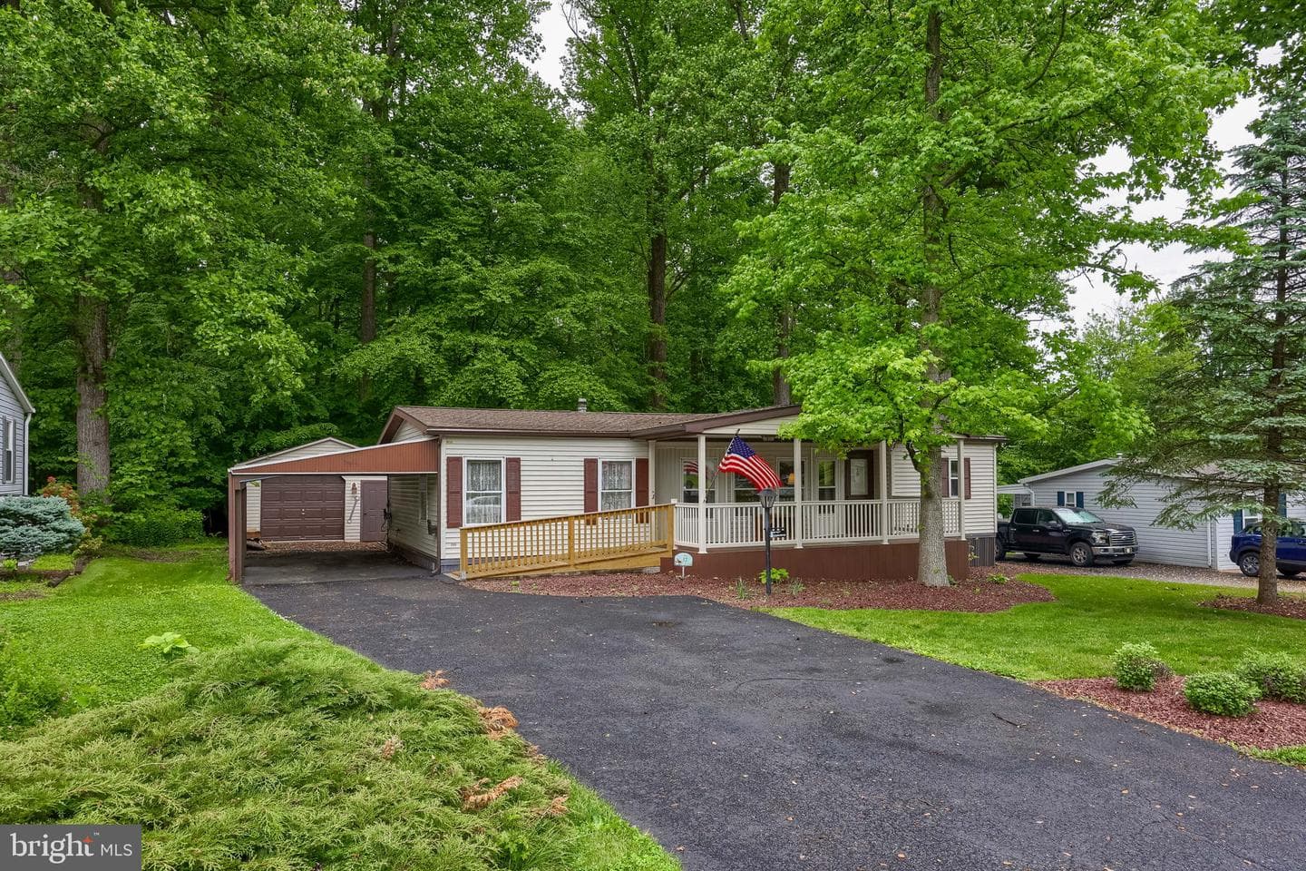 12 Poplar Drive, Manheim