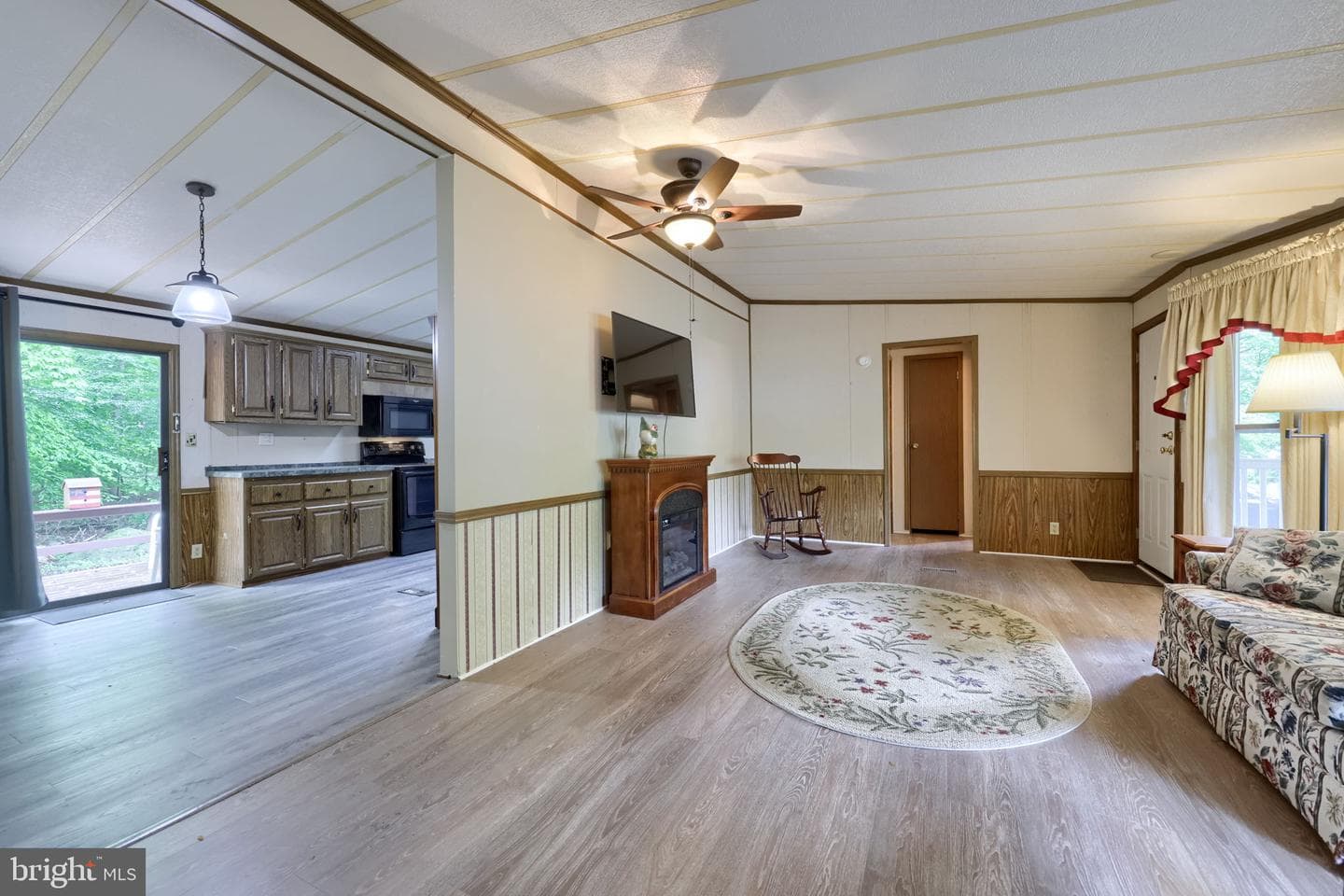 12 Poplar Drive photo 11
