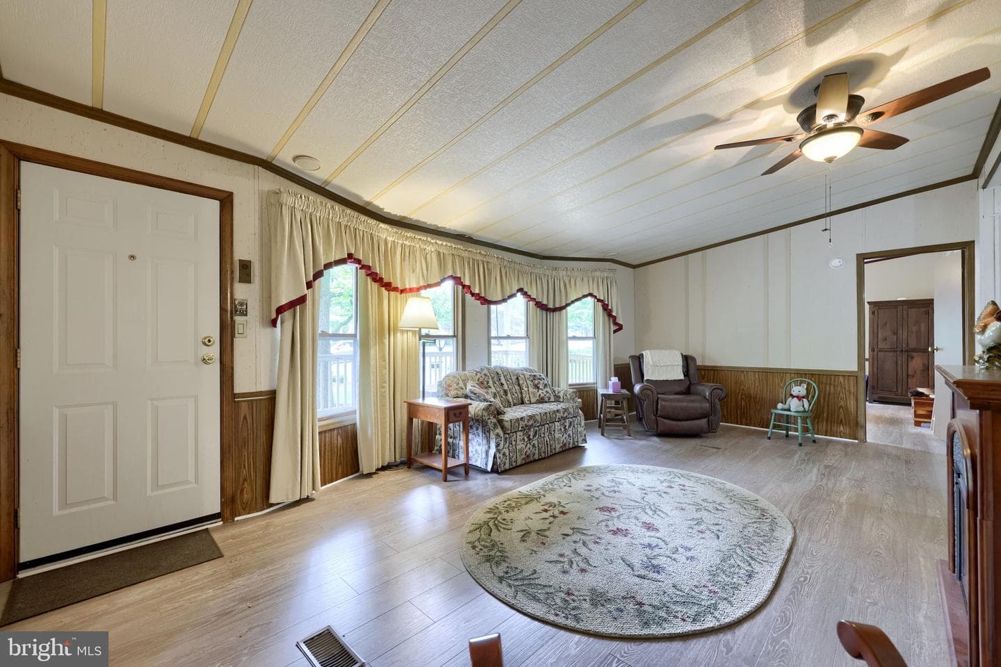 12 Poplar Drive photo 9