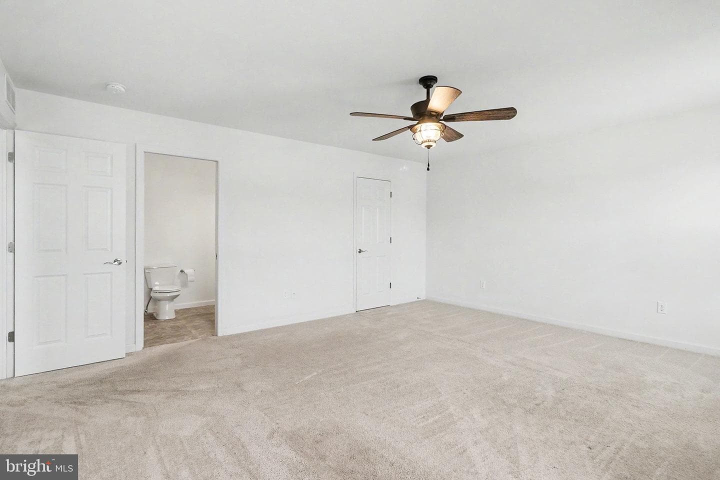 186 Braeburn Way photo 18