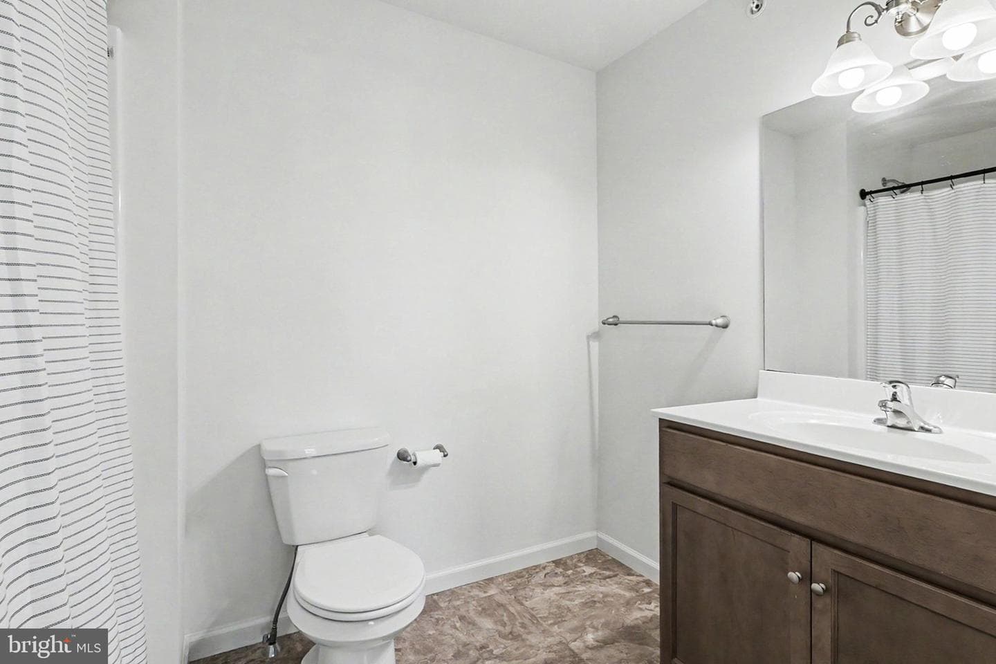 186 Braeburn Way photo 20