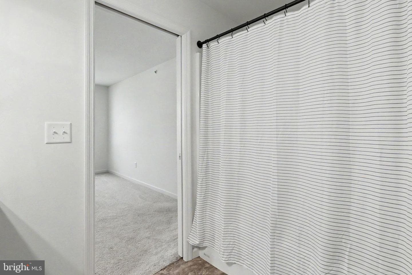 186 Braeburn Way photo 21
