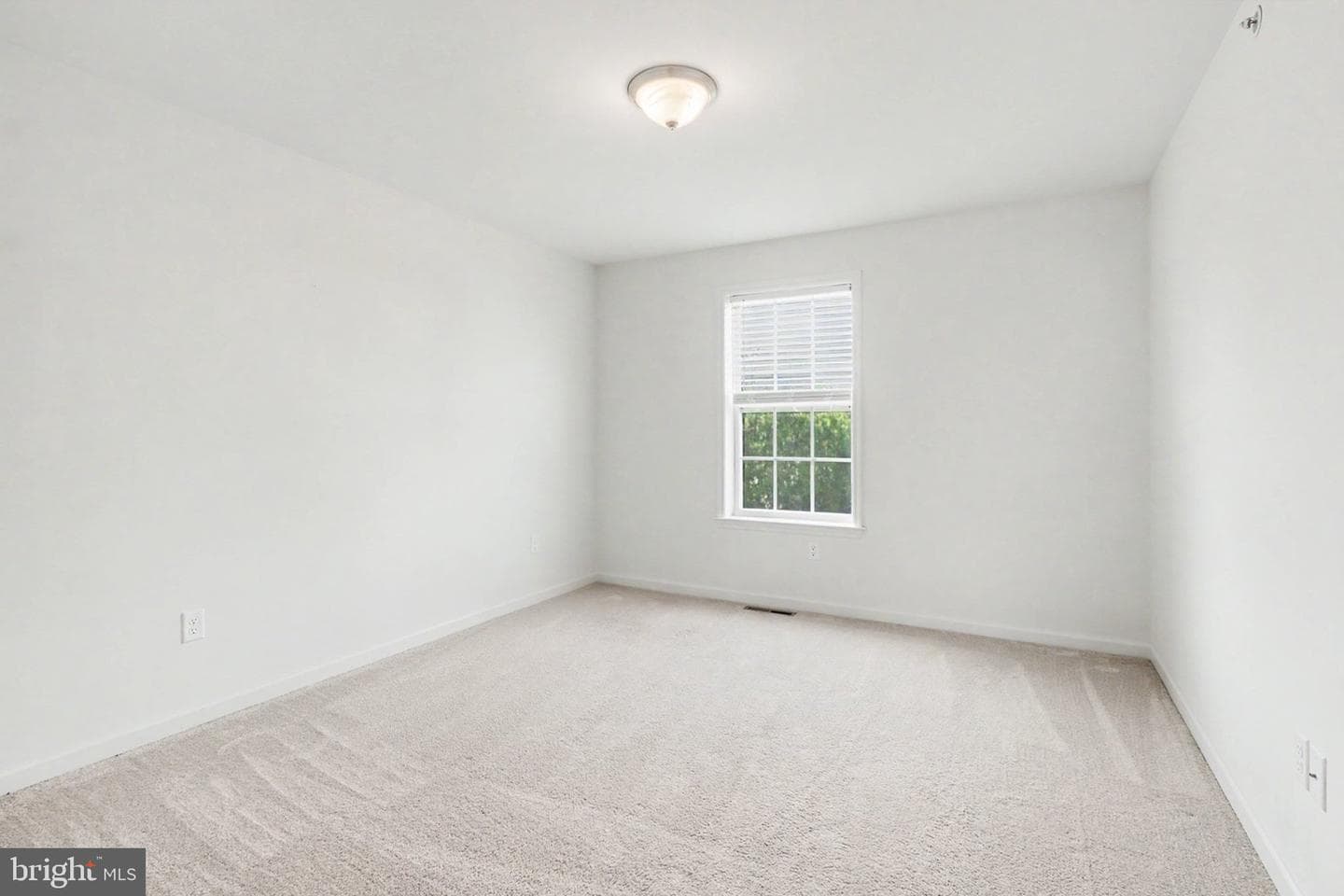 186 Braeburn Way photo 24