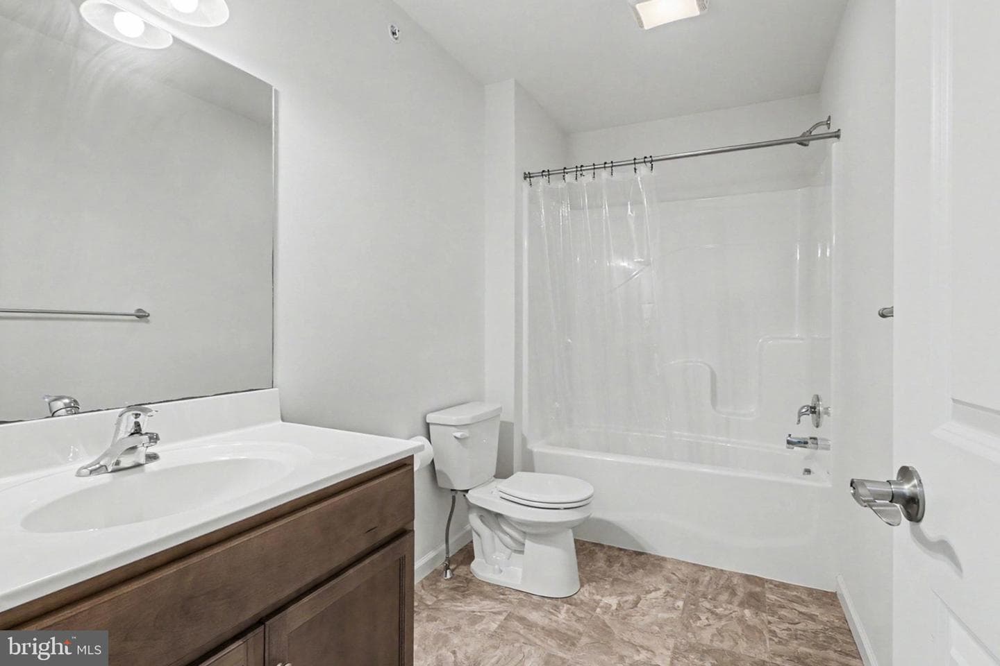 186 Braeburn Way photo 32
