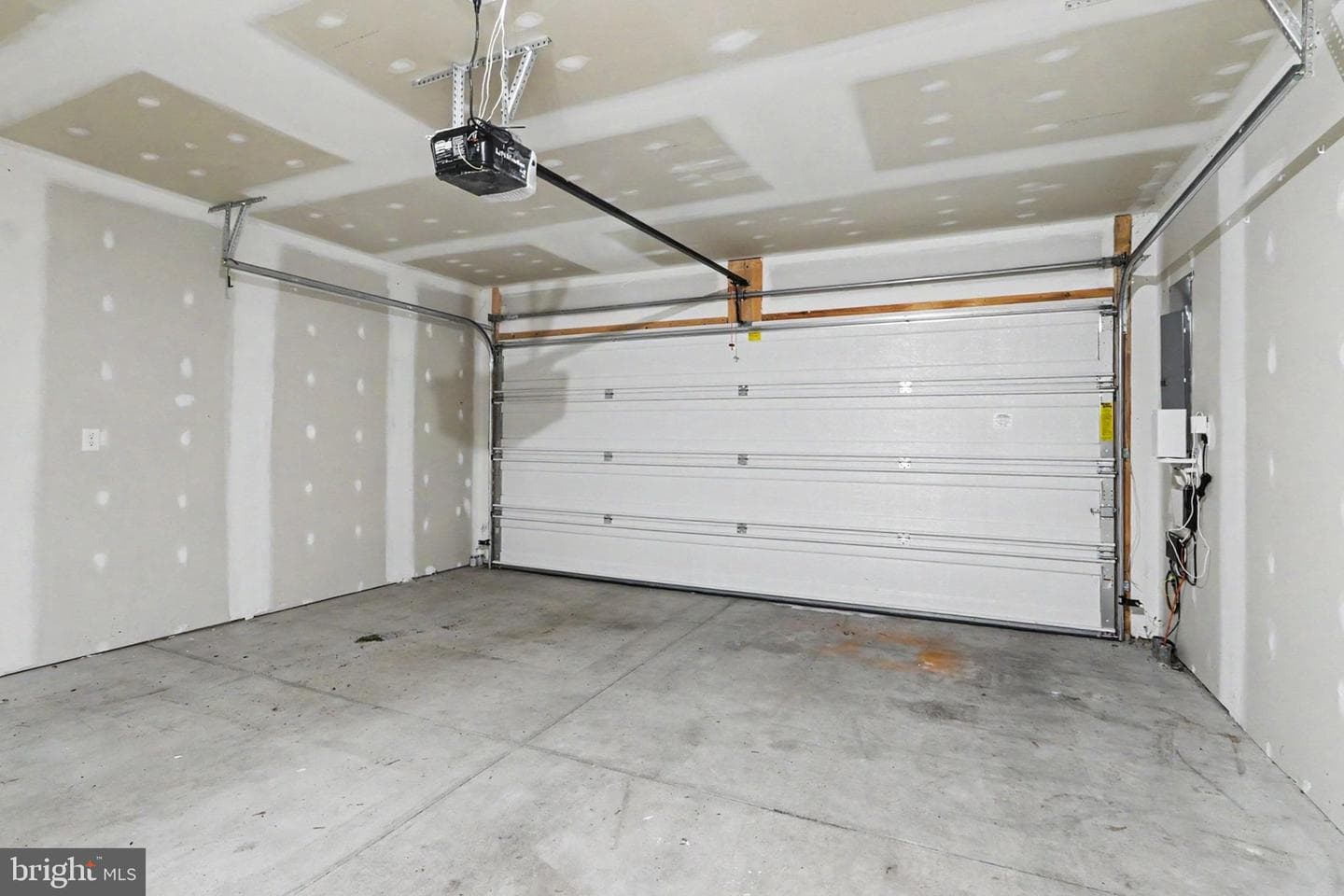 186 Braeburn Way photo 42