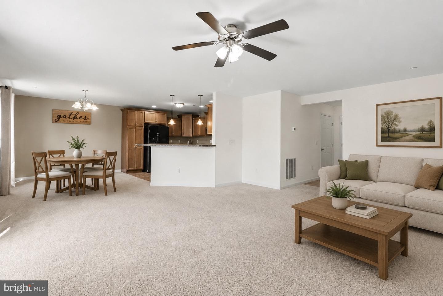 186 Braeburn Way photo 8