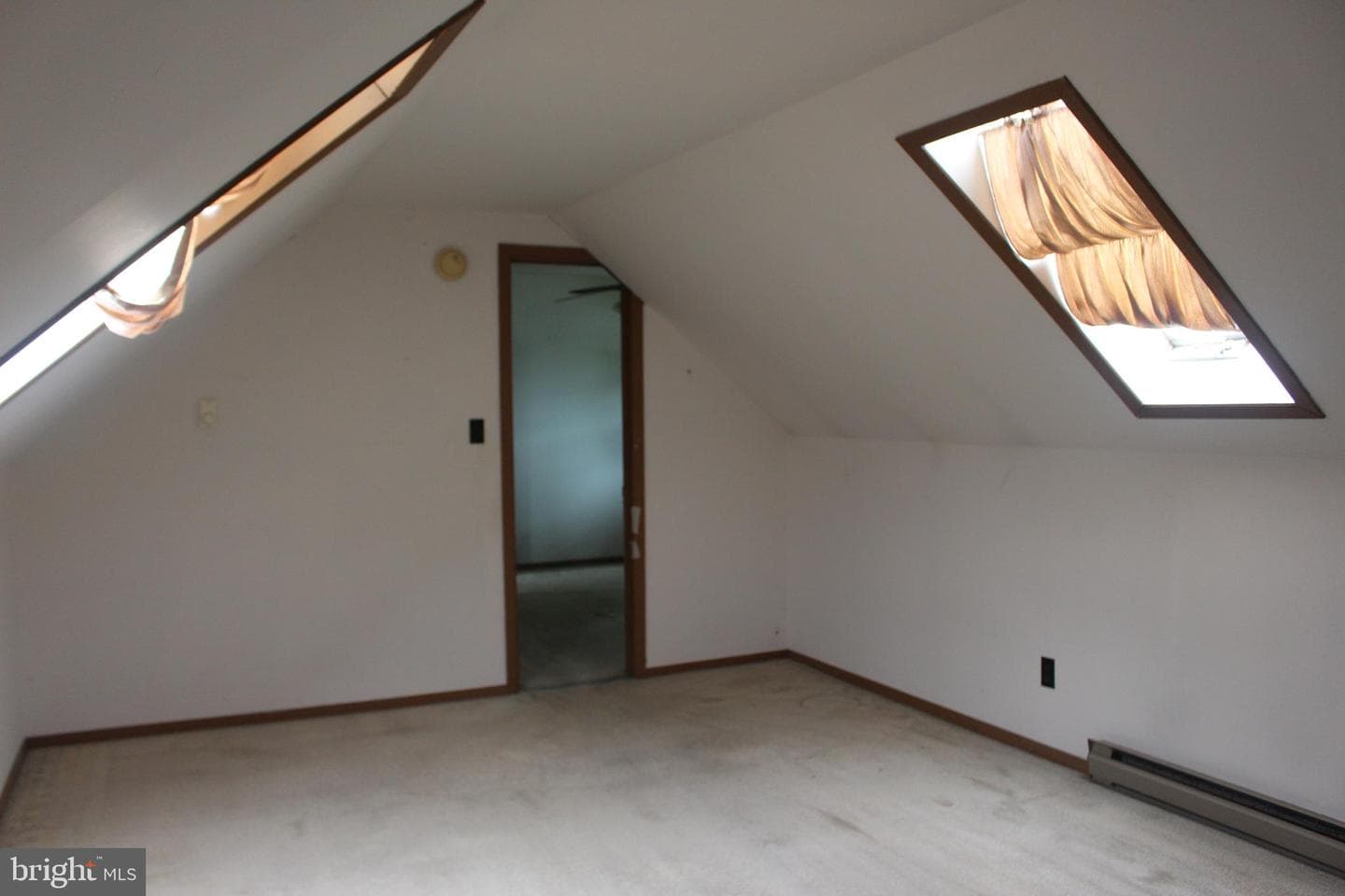 135 S Chestnut Street photo 19