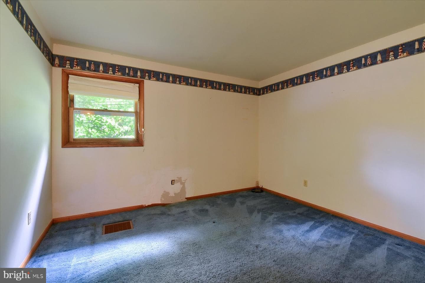 830 King Street photo 17