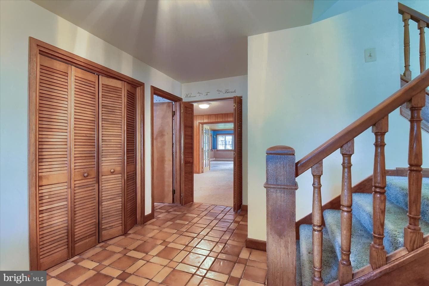 830 King Street photo 3