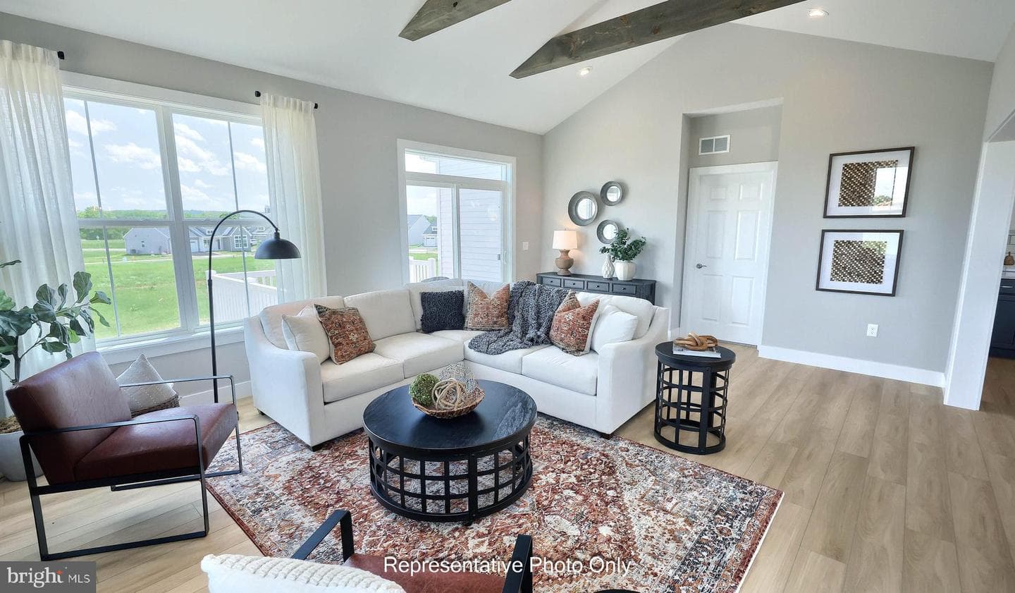 525 Stone Gate Boulevard photo 5