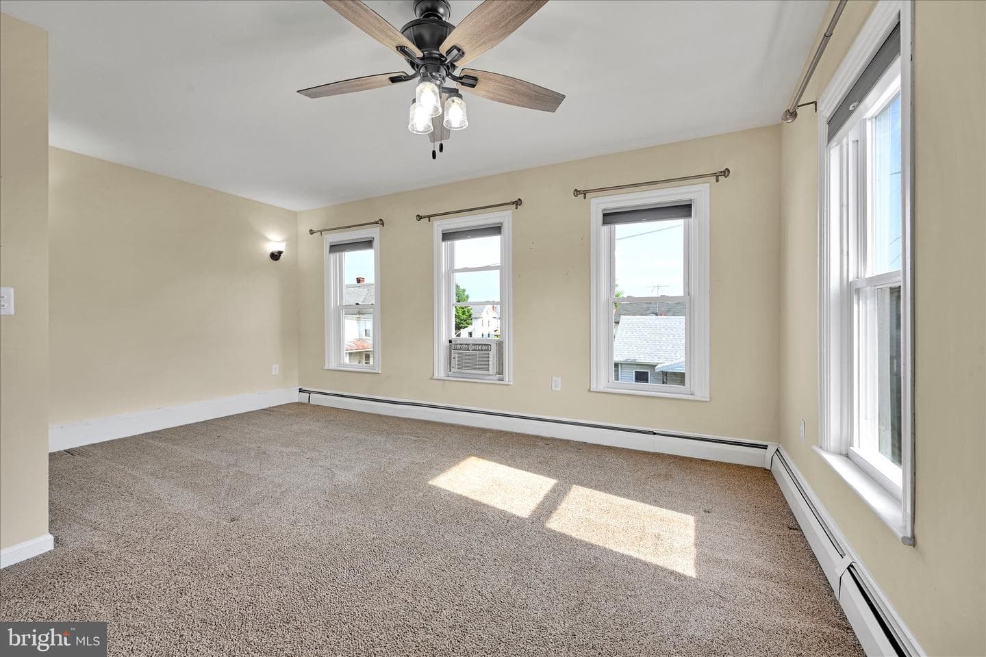 24 Folmer Street photo 16