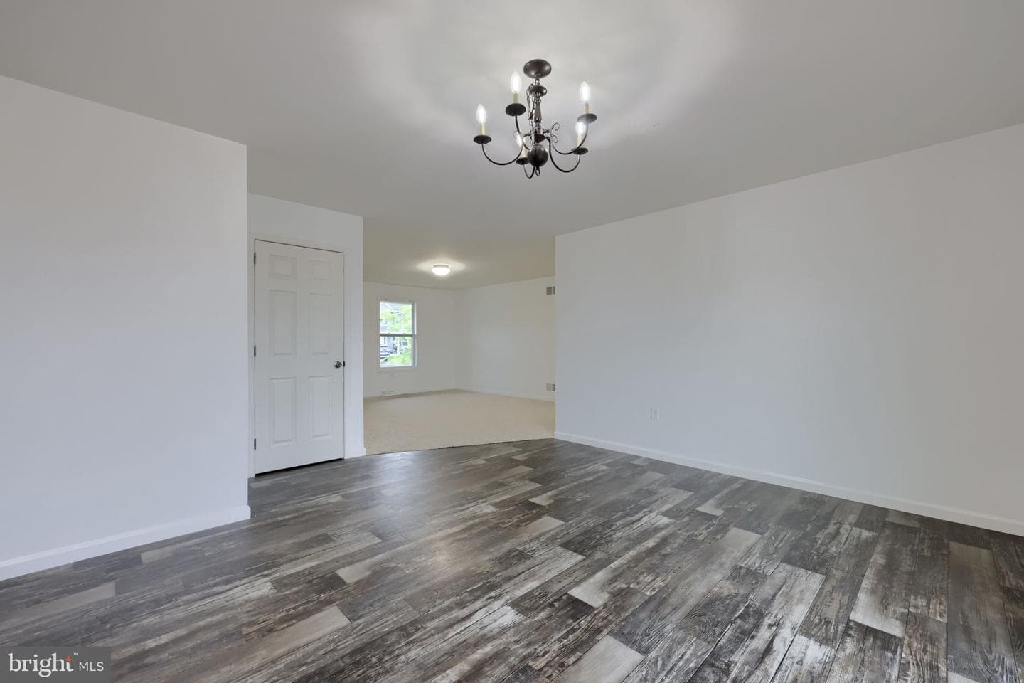 10 Hillside Drive photo 16