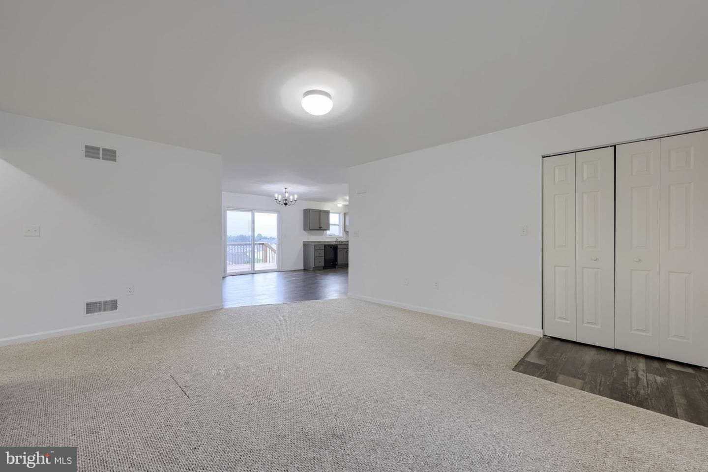 10 Hillside Drive photo 8