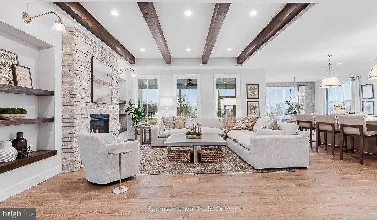 244 Dahlia Circle photo 18