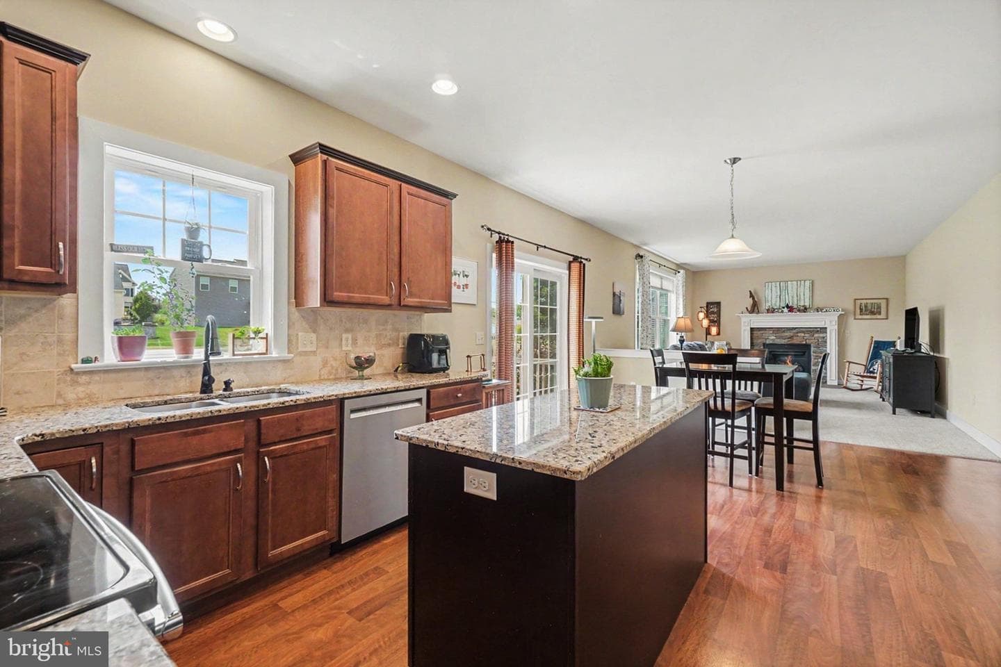 14 Finch Dr photo 11