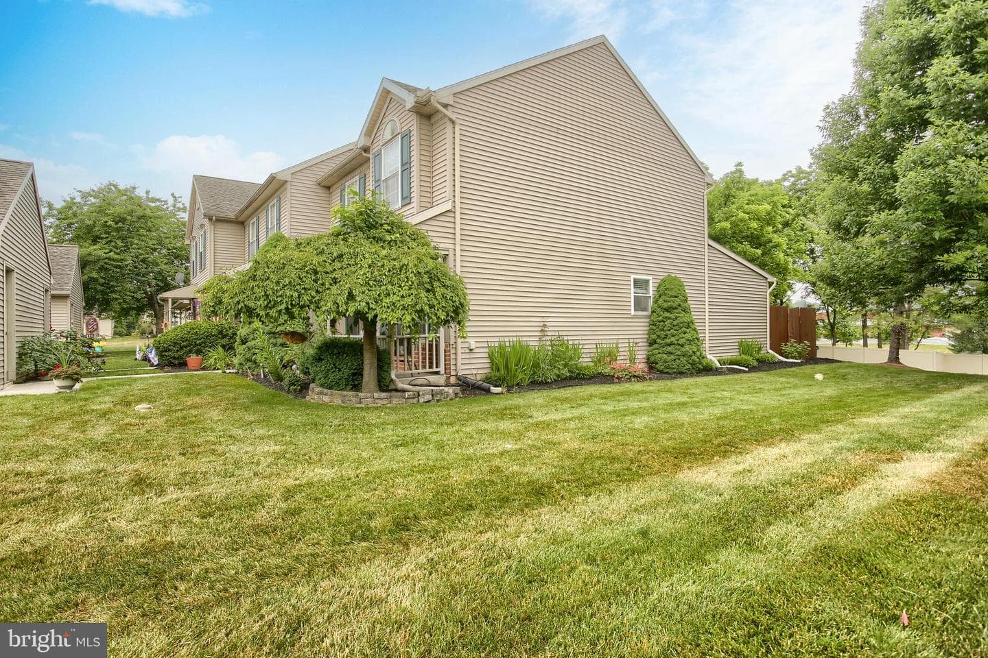 144 Spruce Ct U-0004 photo 4