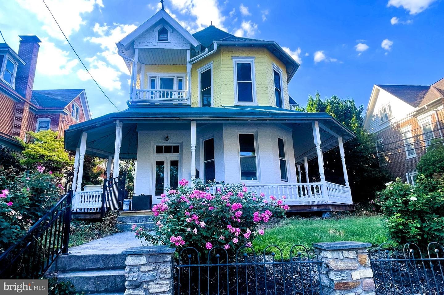 321 E Main Street photo 42
