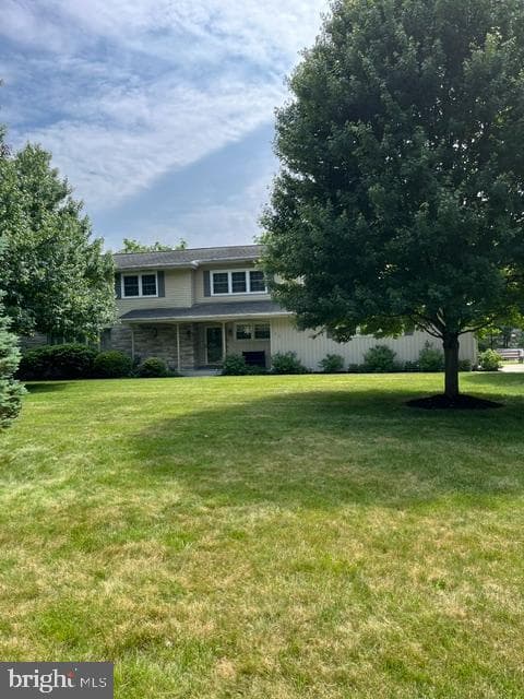 15 Stoneleigh Drive, Lebanon