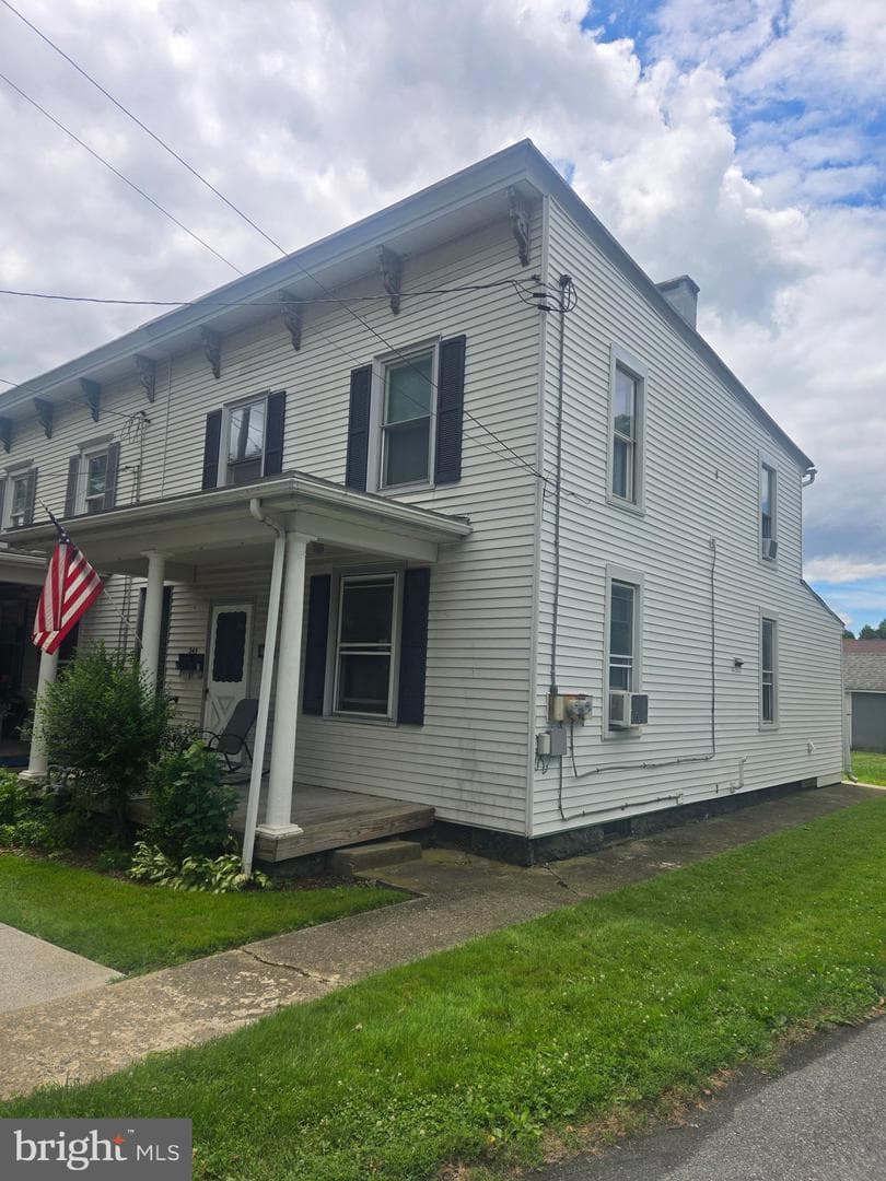 245 N Lancaster Street, Annville
