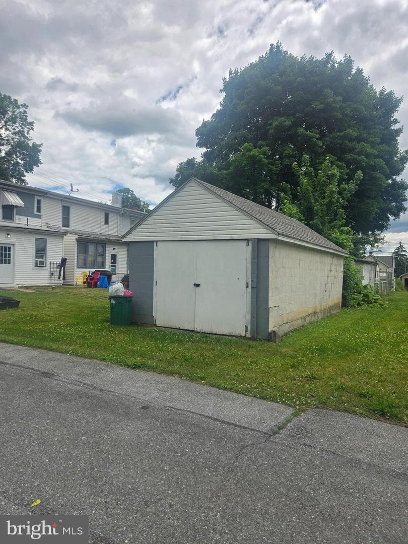 245 N Lancaster Street photo 3