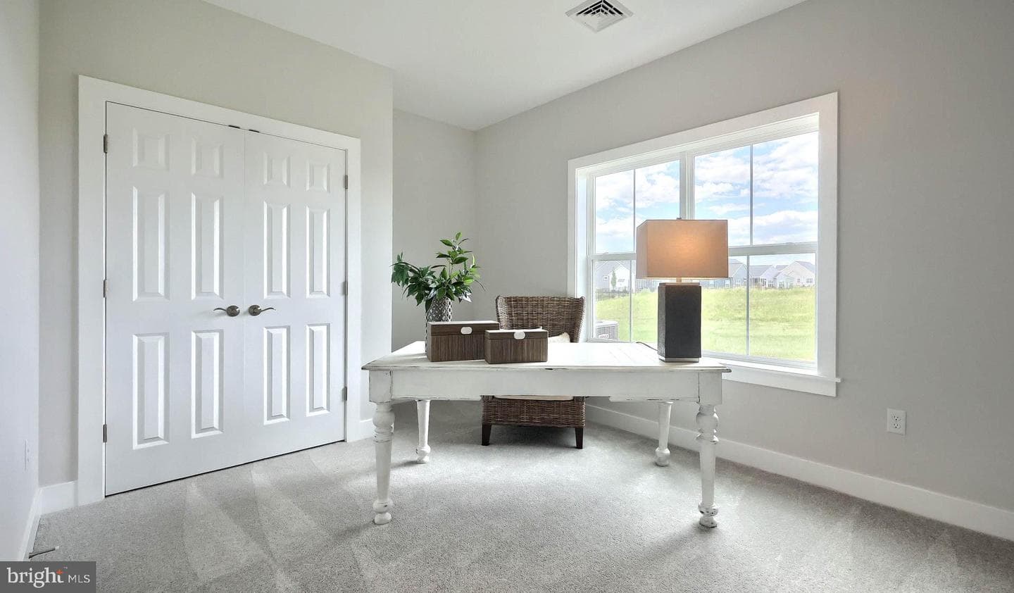 505 Stone Gate Boulevard photo 15