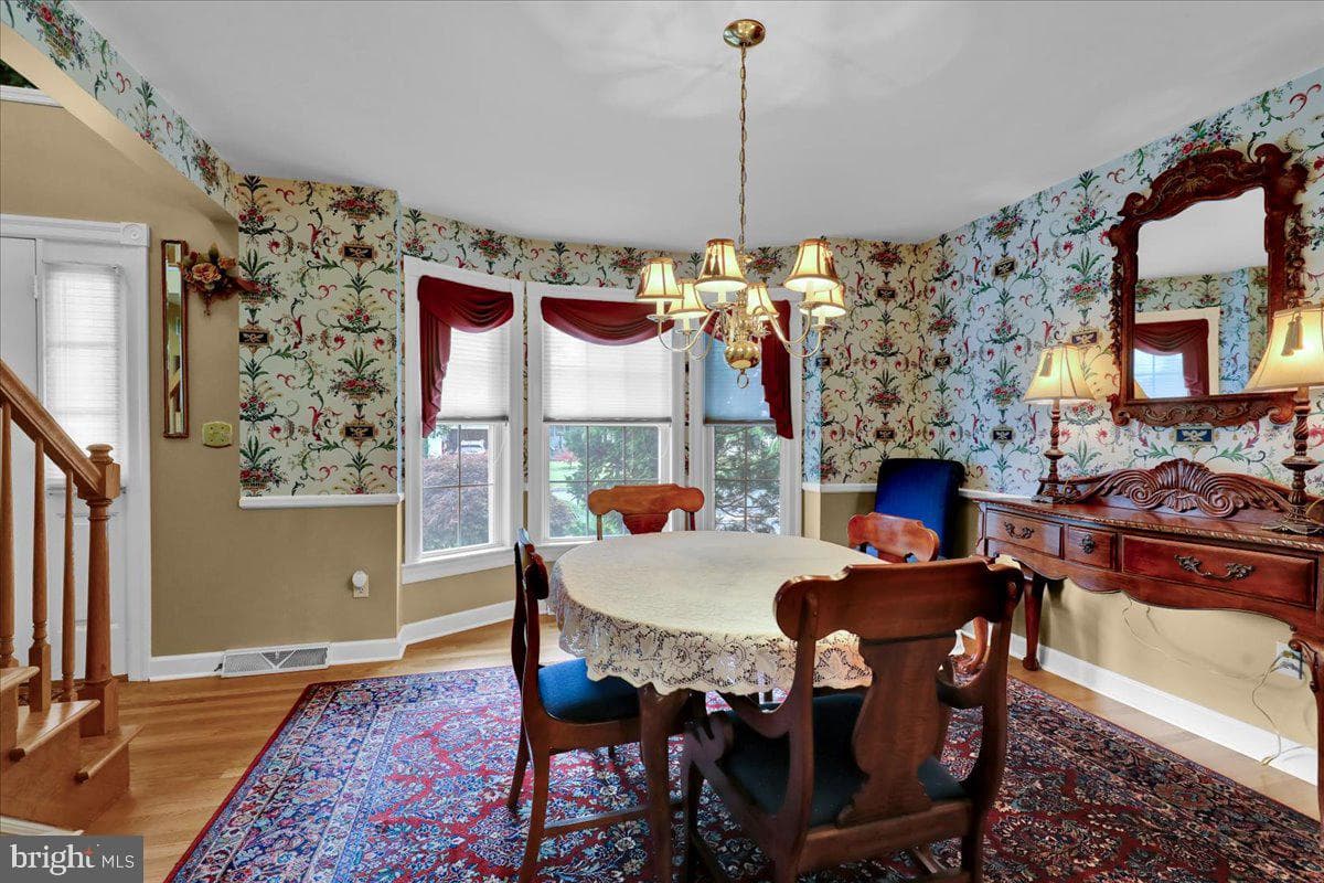 128 Macintosh Drive photo 8
