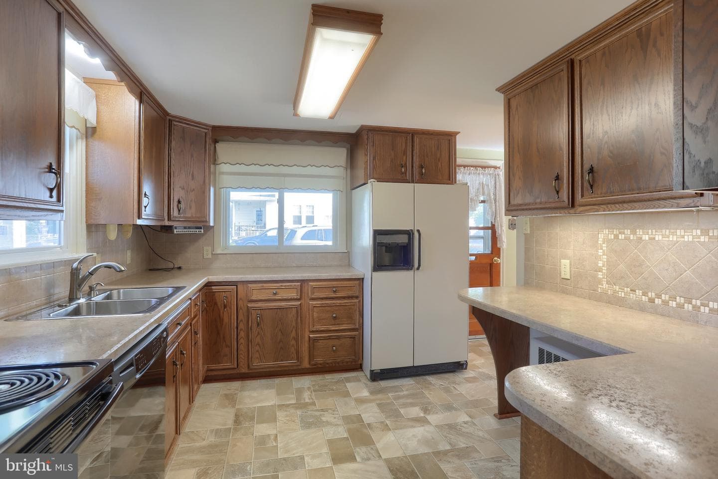 201 S Hetrick Avenue photo 13