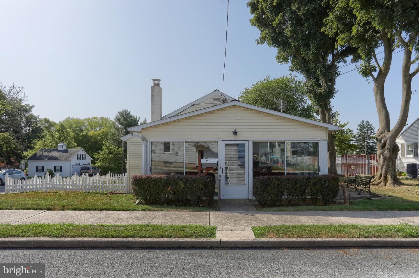 201 S Hetrick Avenue photo 34