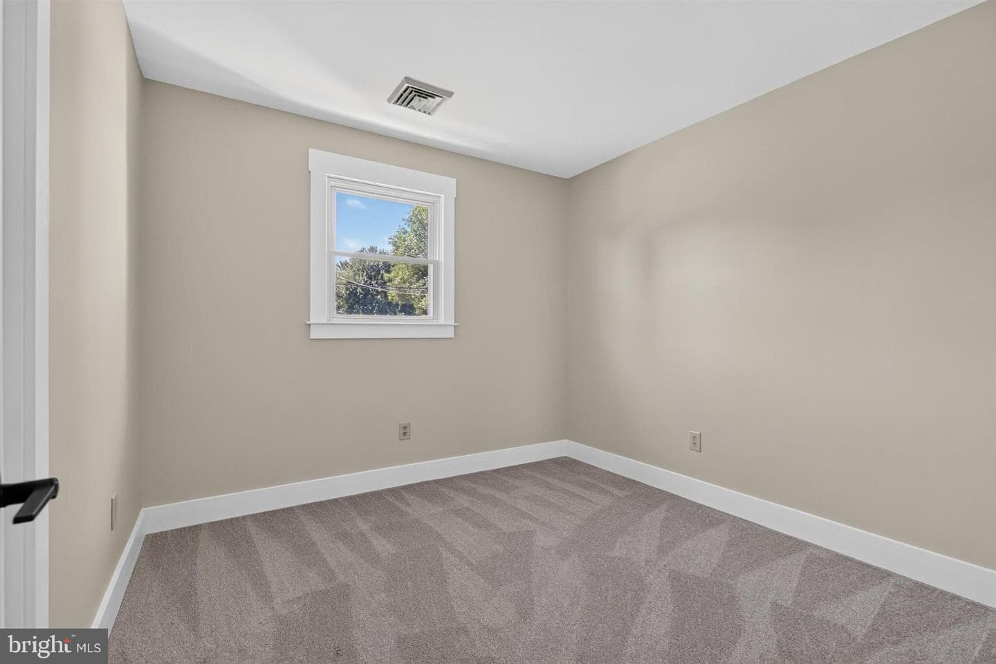 19 Palmyra Bellegrove Road photo 28