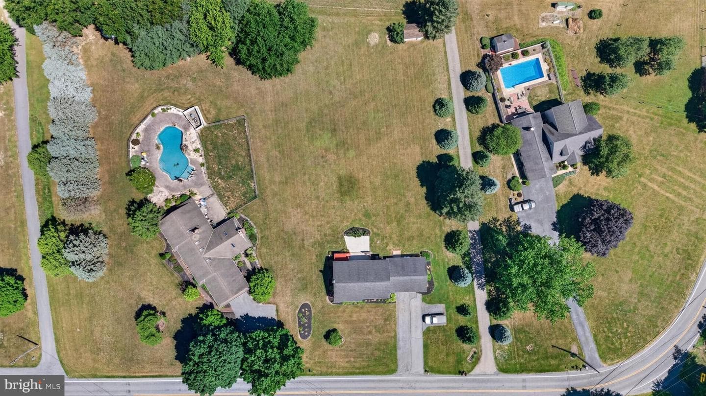 19 Palmyra Bellegrove Road photo 45