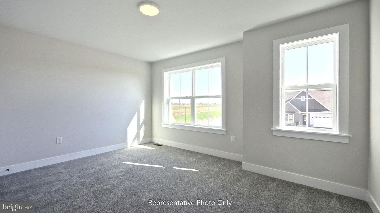 37 Canterbury Lane photo 25