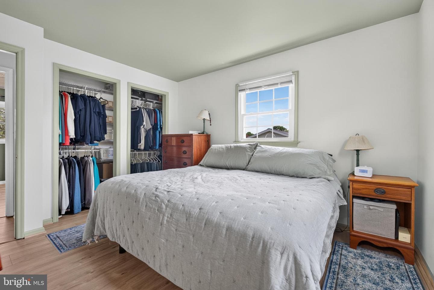 610 E Walnut Street photo 24