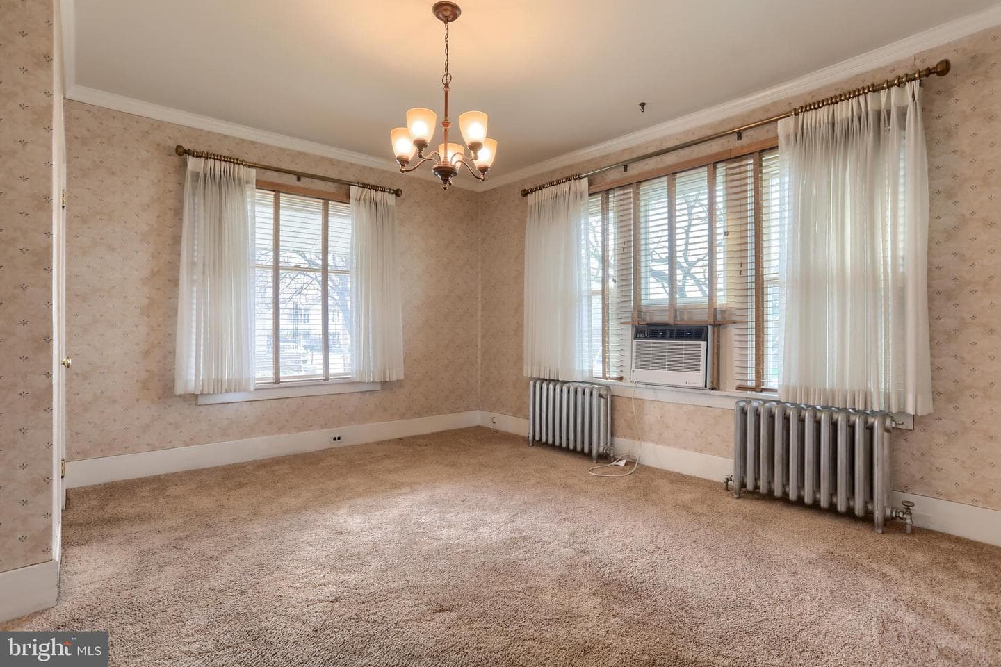428 S 7th St photo 12