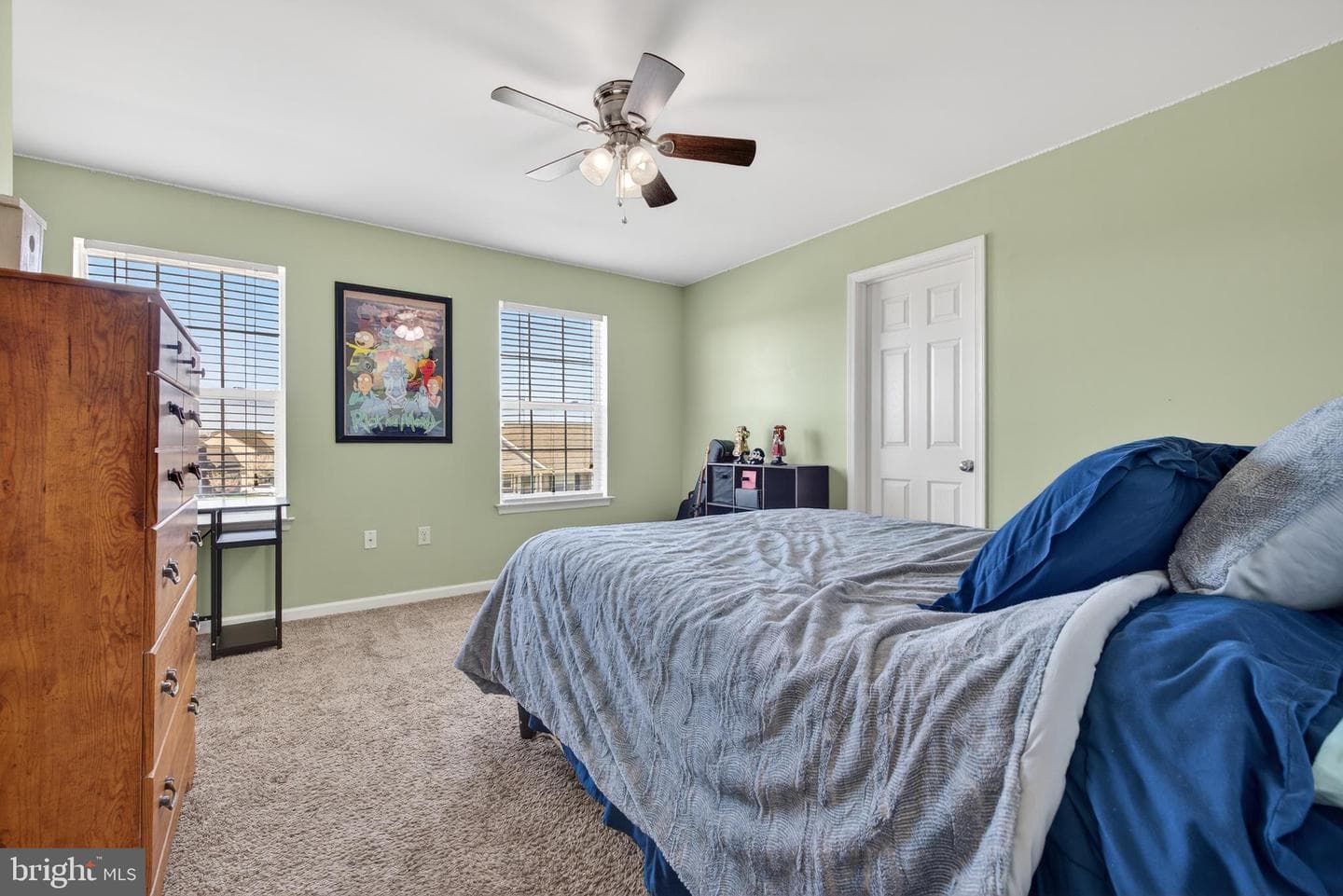 13 Blue Jay Way photo 37