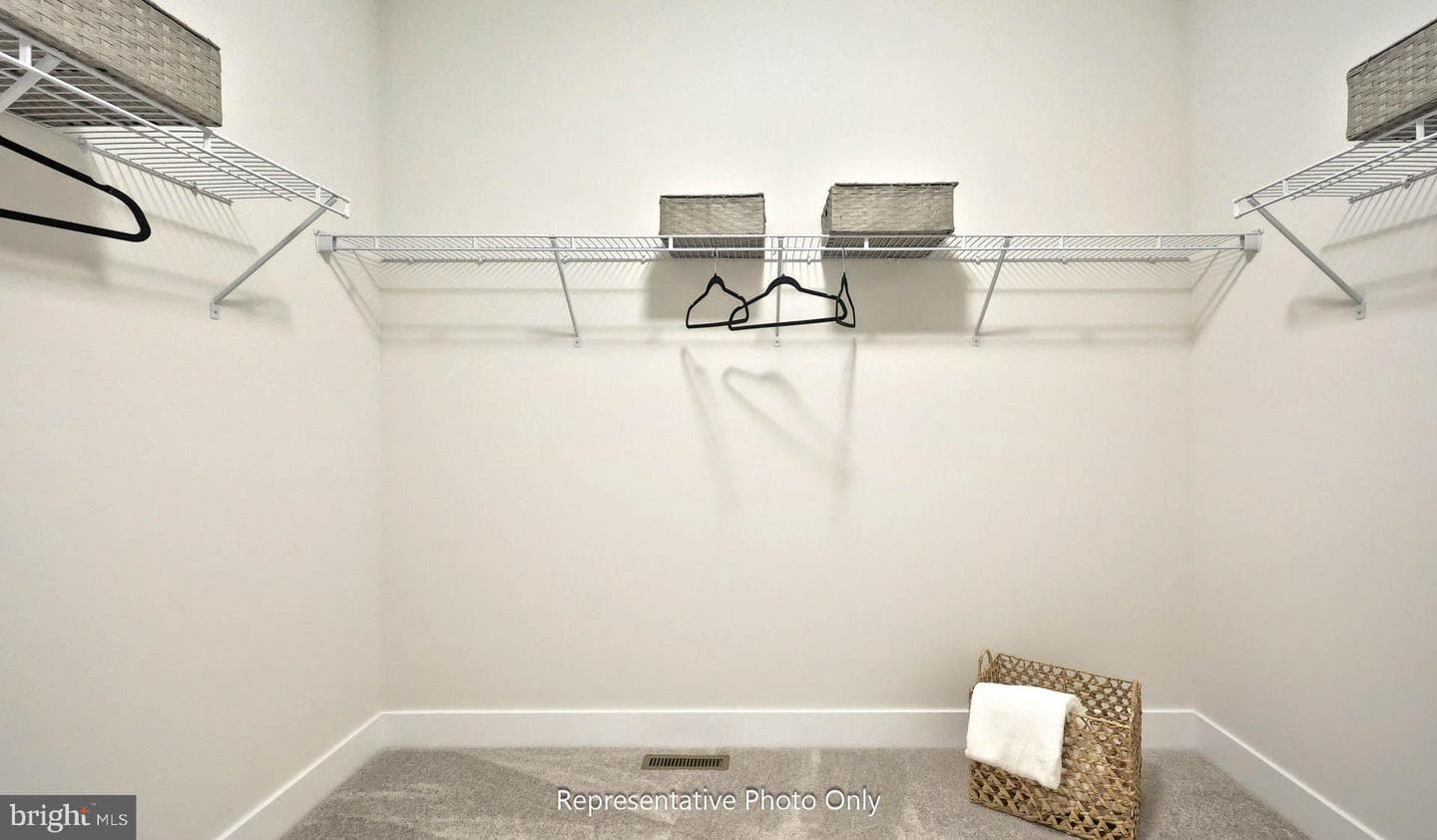 101 Alexandria Drive photo 29