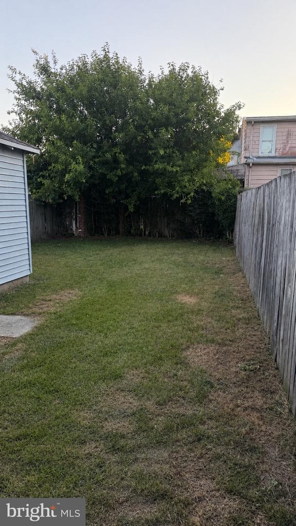 445 N 3rd Avenue photo 25