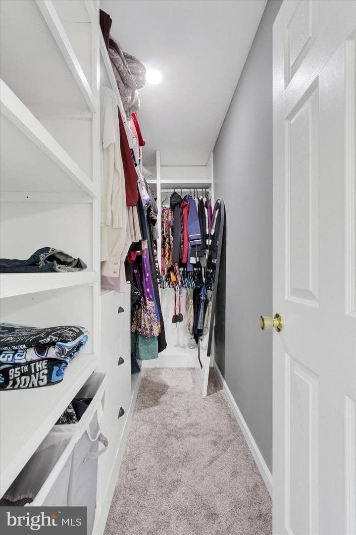 627 Saddle Road photo 26