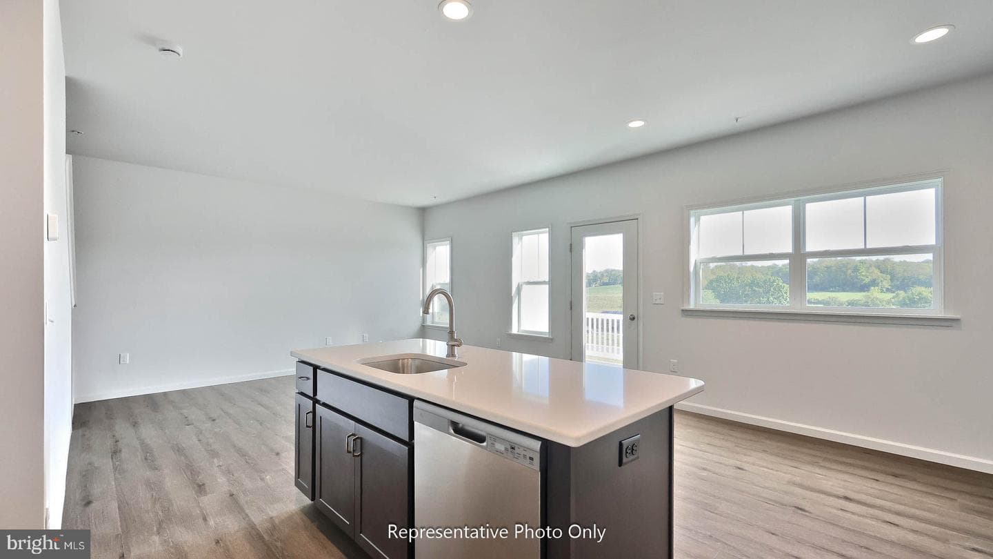 130 Foundry Lane photo 11