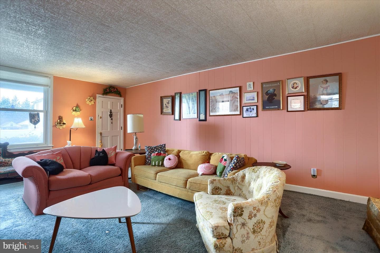 706 N Railroad Street photo 3