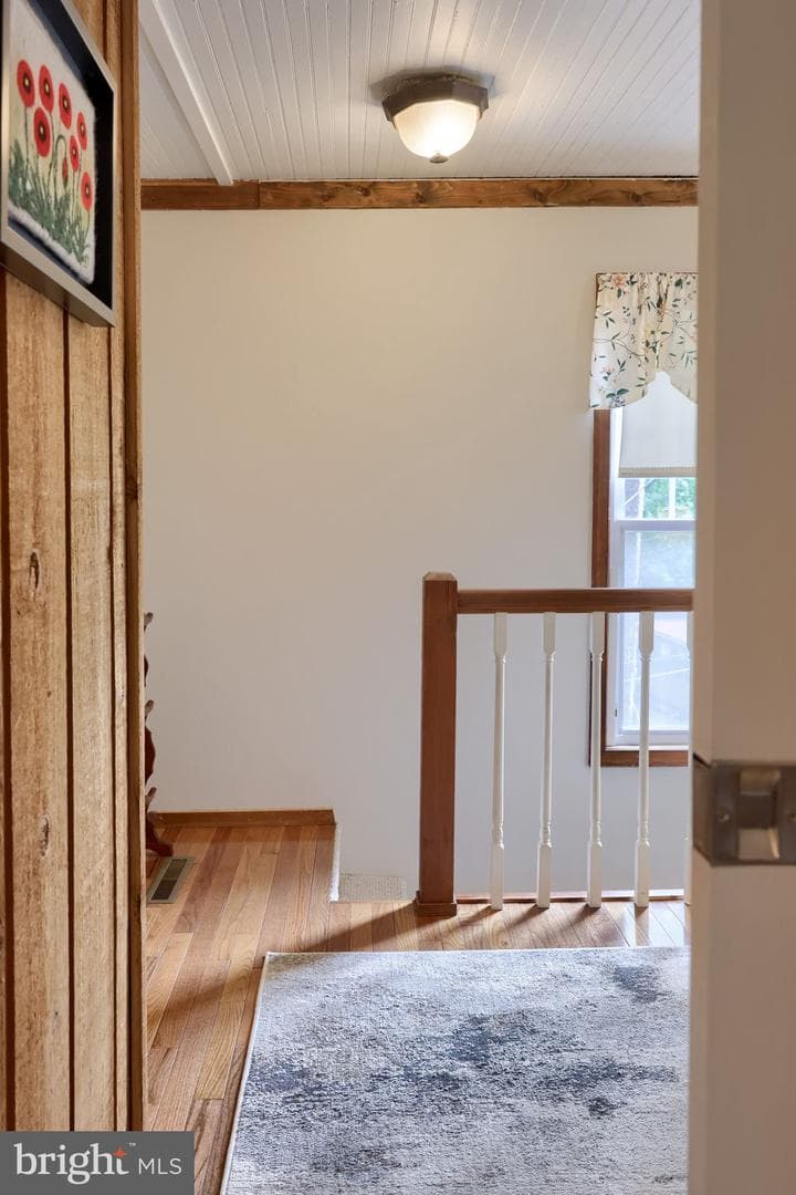 100 Glossbrenner Ave L-0003 photo 45