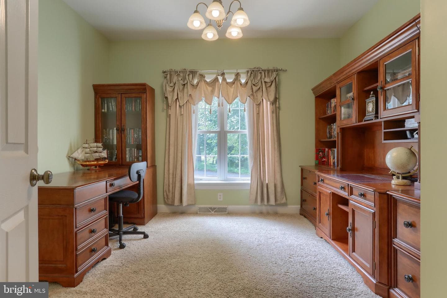 304 Iron Valley Drive photo 19